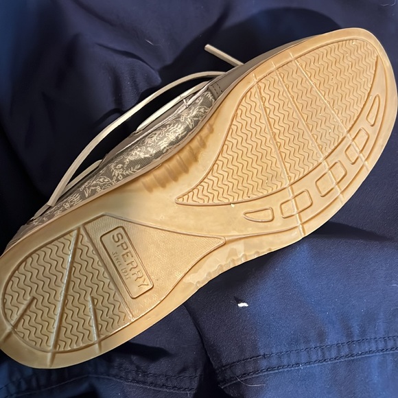 Sperry Boat Shoes; Gray; with plant pattern sides - Picture 4 of 4
